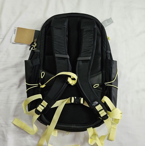 THE NORTH FACE WOMEN'S BOREALIS LUXE BACKPACK TNF BLACK/SNSPRT - Picture 6 of 9